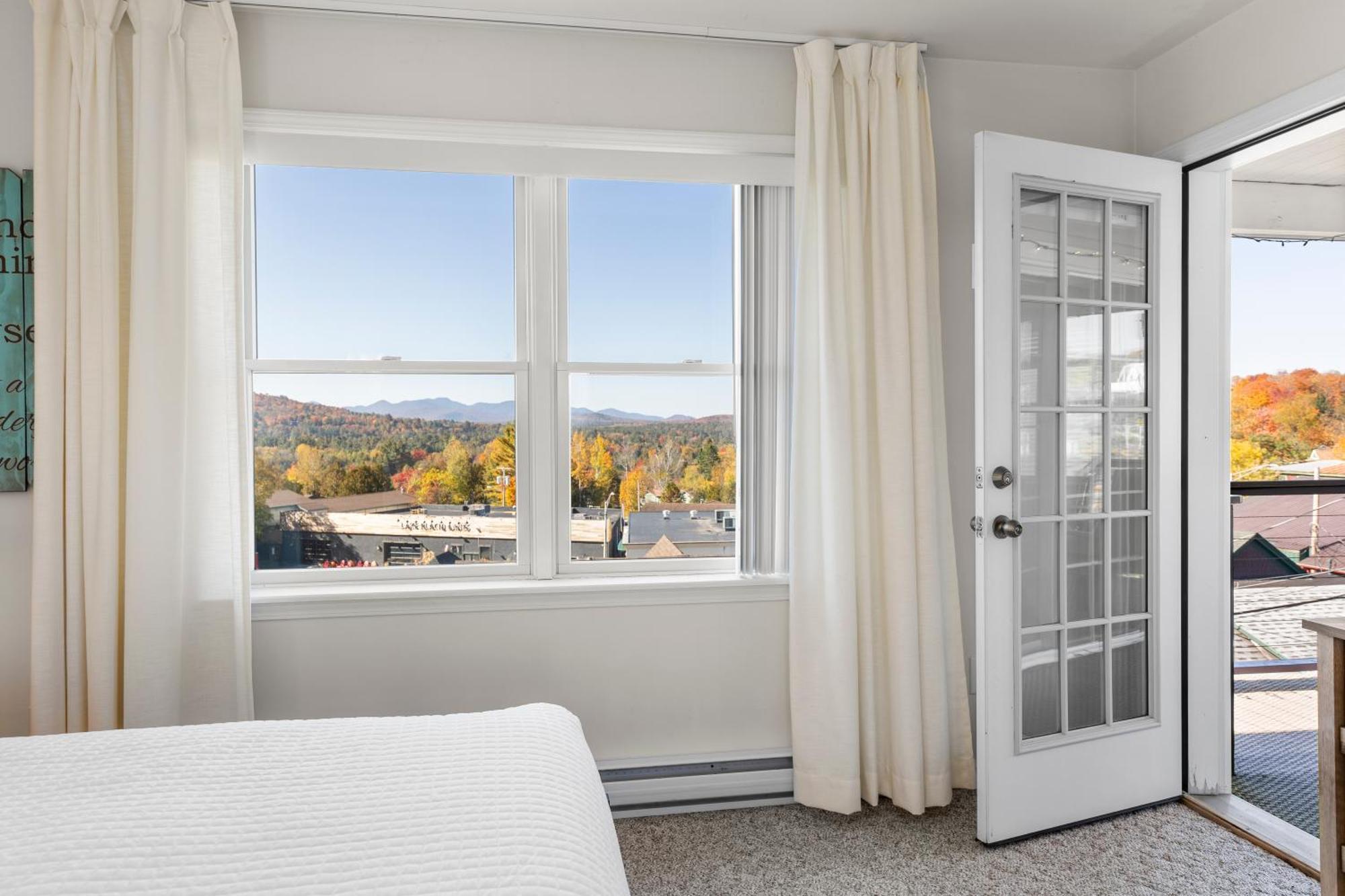 Amazing Mountain Views Lake Placid & 1980 Olympic Center Екстер'єр фото